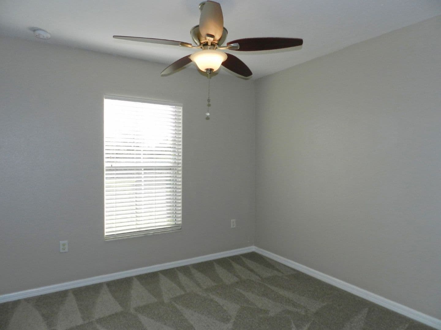 Riverview Townhome: 10837 Kensington Park Avenue