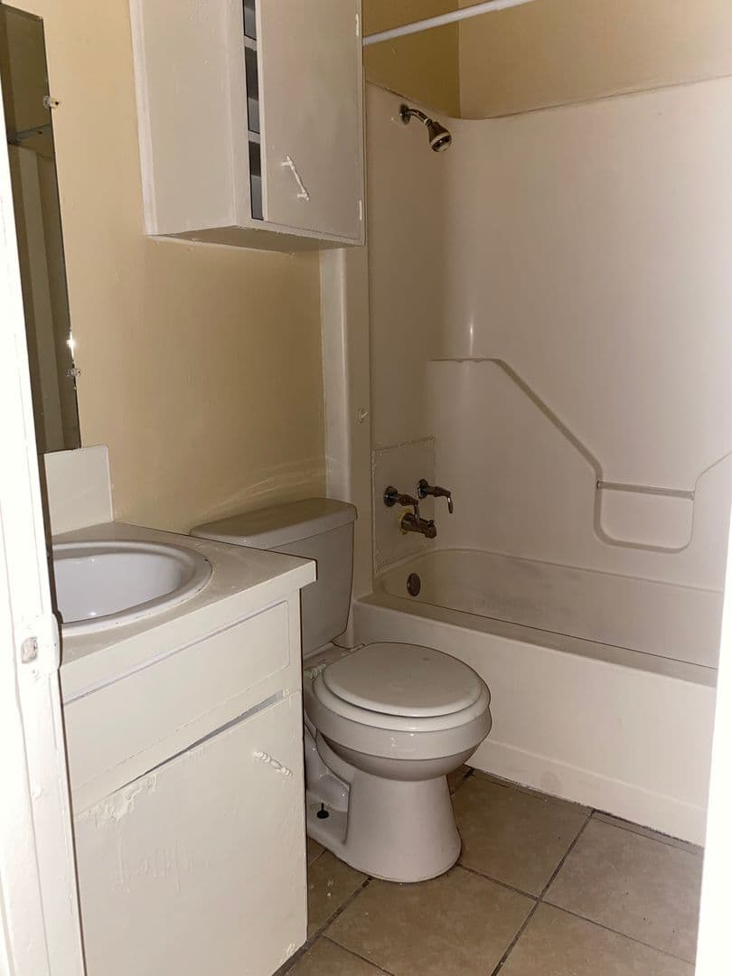 Killeen Apartment: 803 W. Avenue E