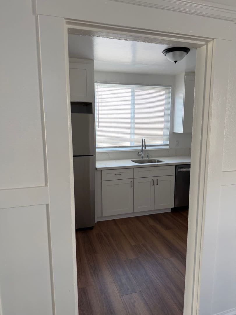 San Francisco Apartment: 1672 Revere Ave.