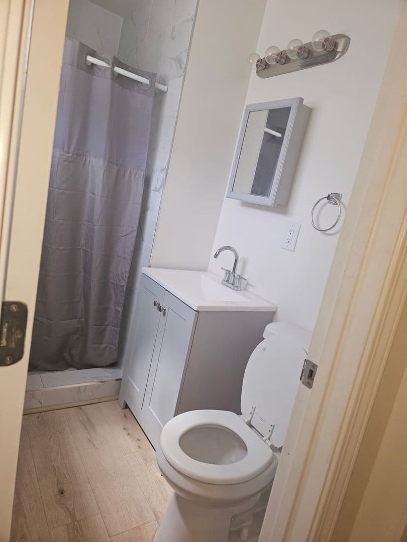 San Francisco Apartment: 2700 Folsom Ave.