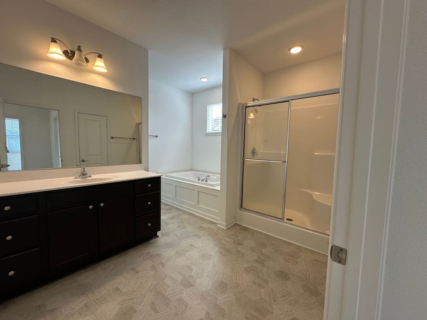 Virginia Beach Condo: 5041 Hawkins Mill Way