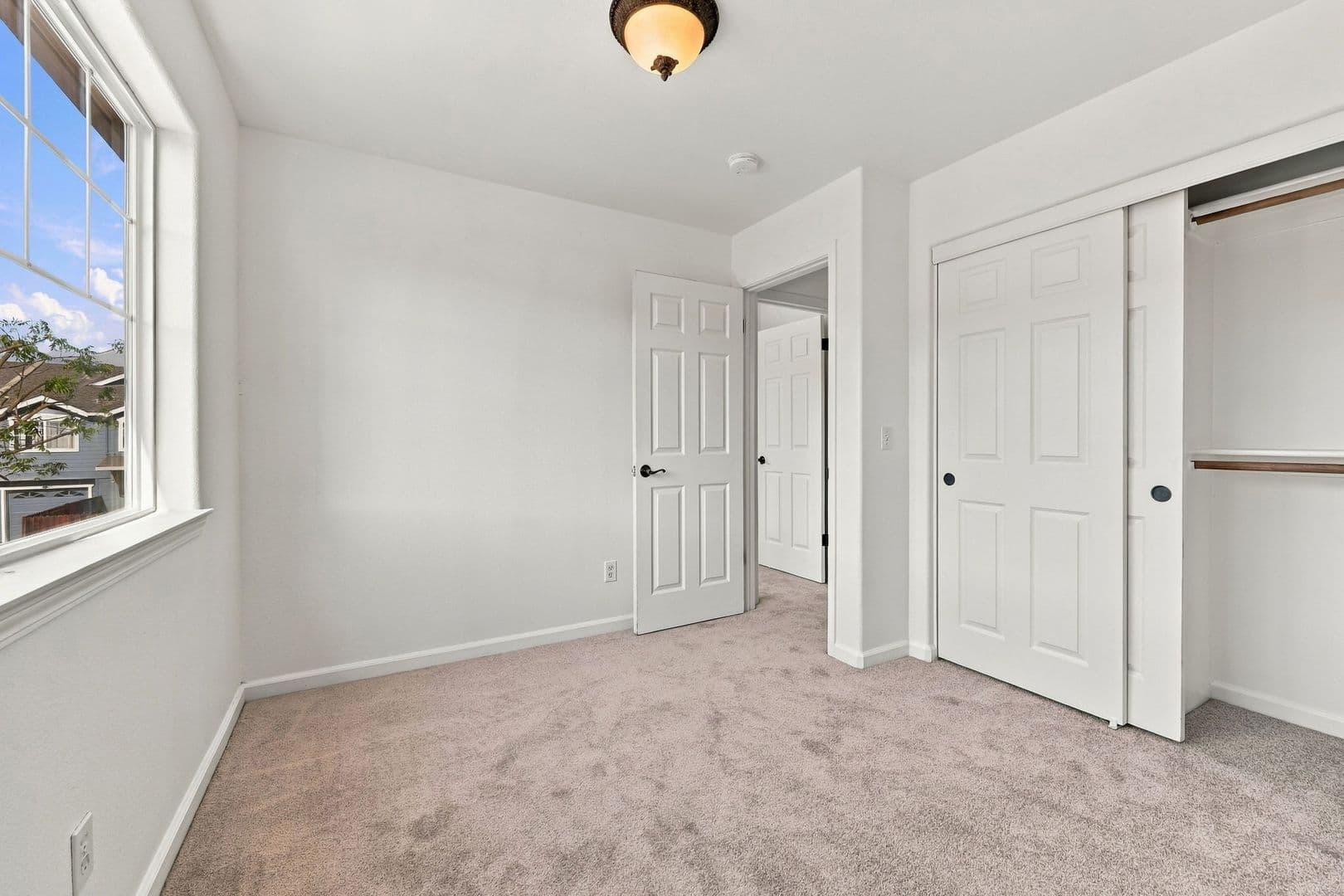 Santa Rosa Townhome: 2353 Northcoast St