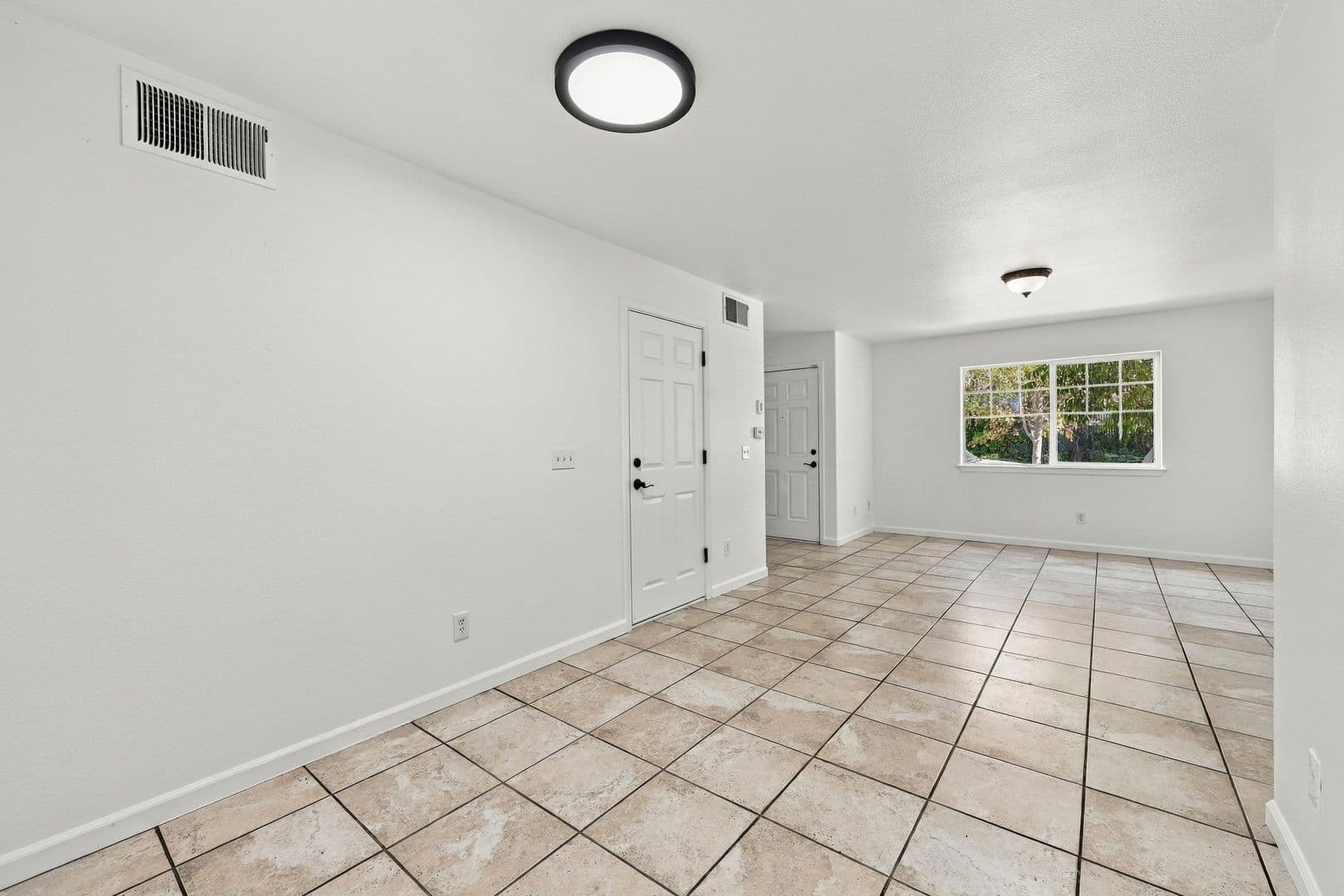 Santa Rosa Townhome: 2353 Northcoast St