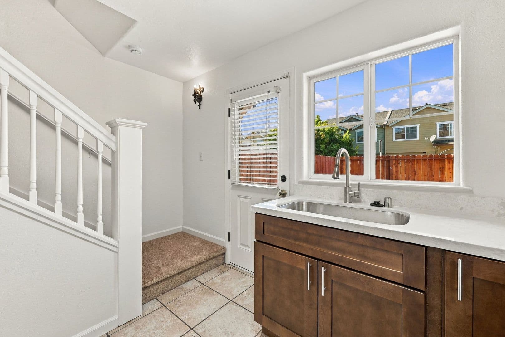 Santa Rosa Townhome: 2353 Northcoast St