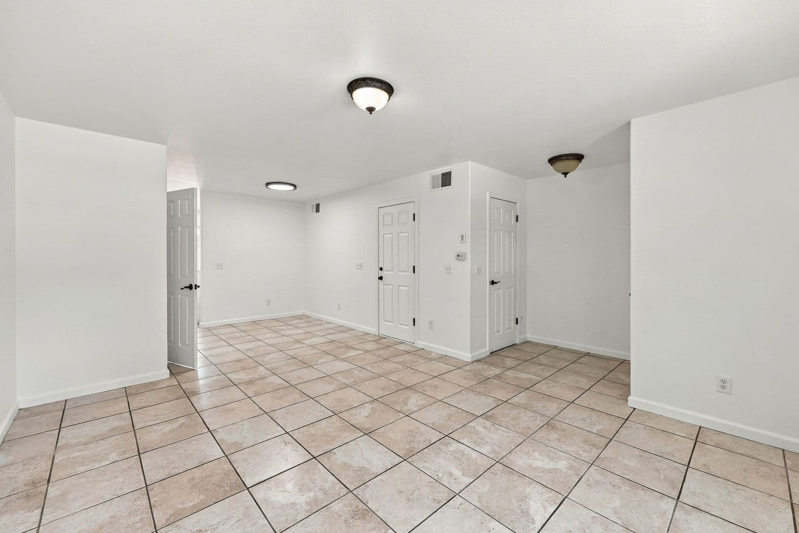 Santa Rosa Townhome: 2353 Northcoast St