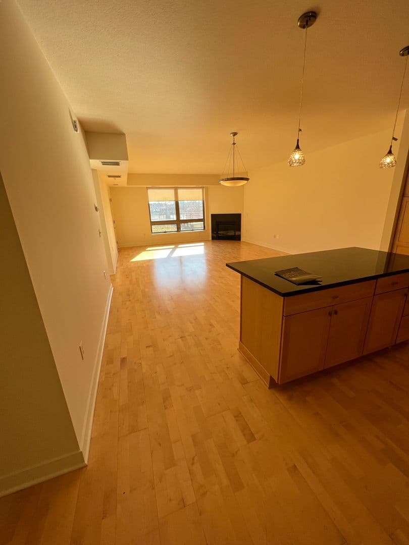 Edina Apartment: 4910 West 77th Street