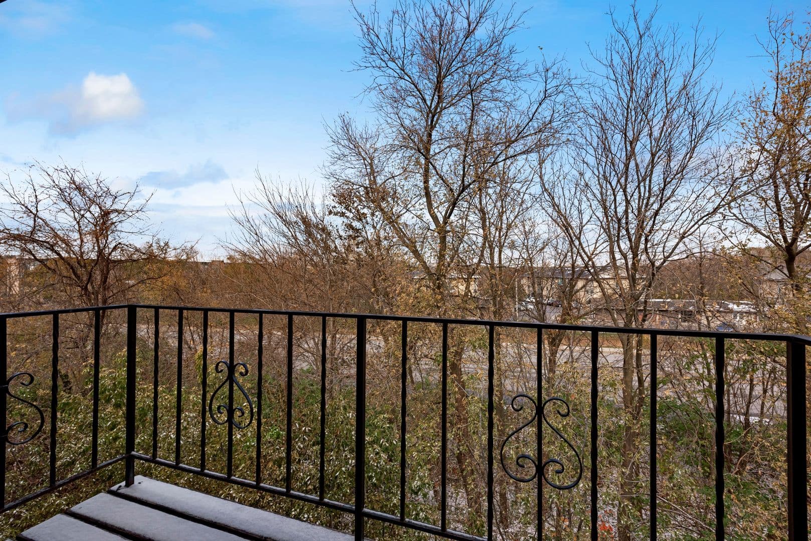 Ames Apartment: 4301 Lincoln Swing Street