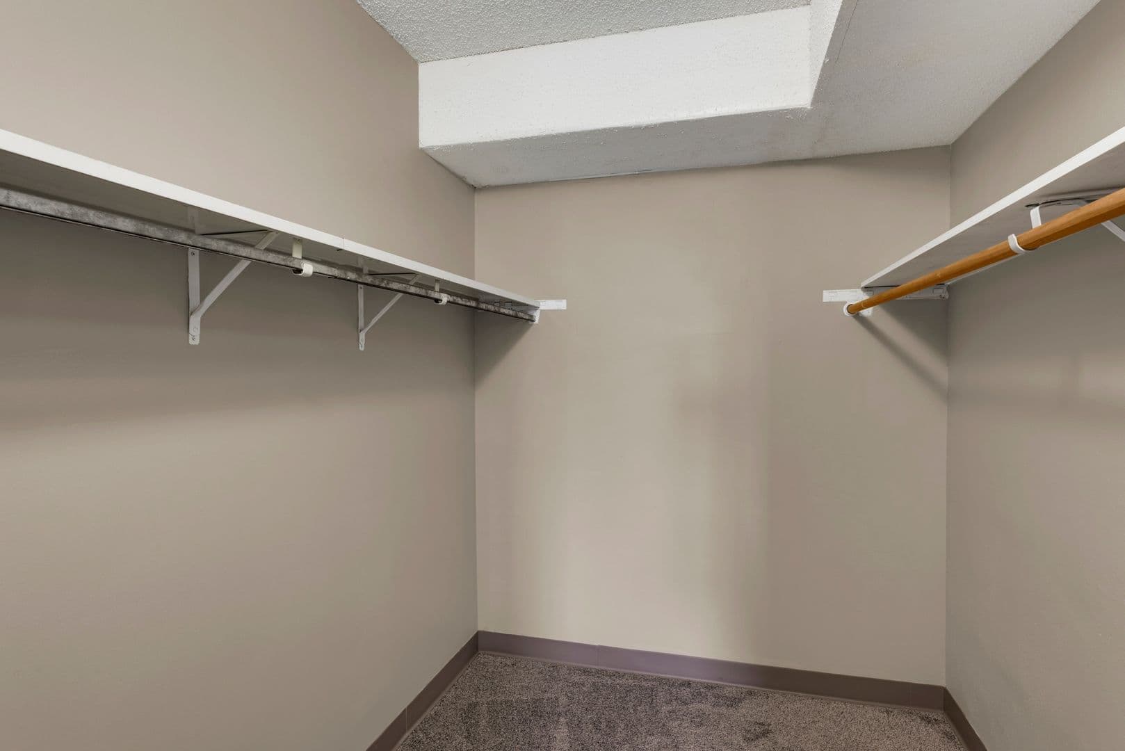 Ames Apartment: 2101 Oakwood Road