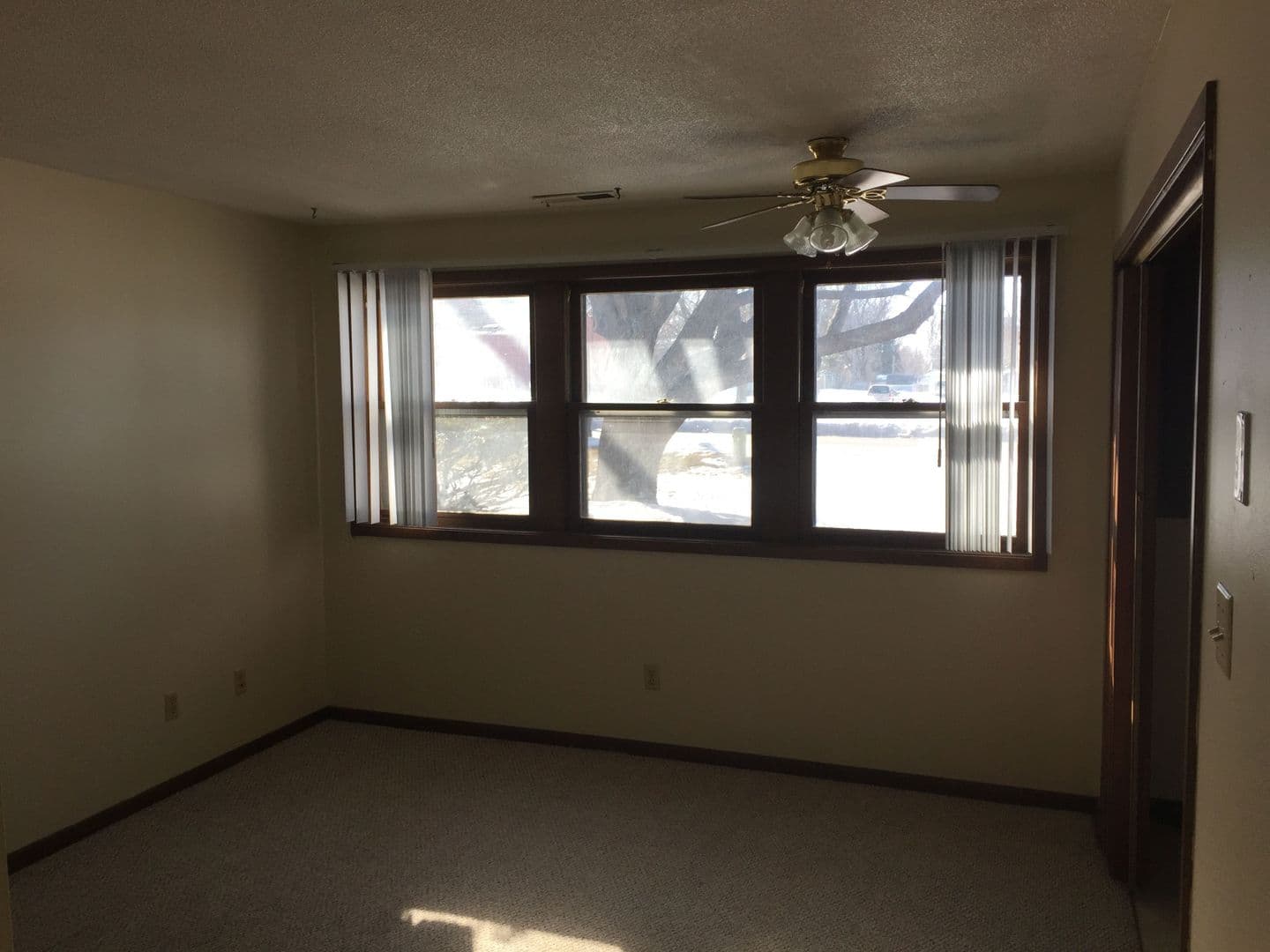 Ames Apartment: 4301 Lincoln Swing Street