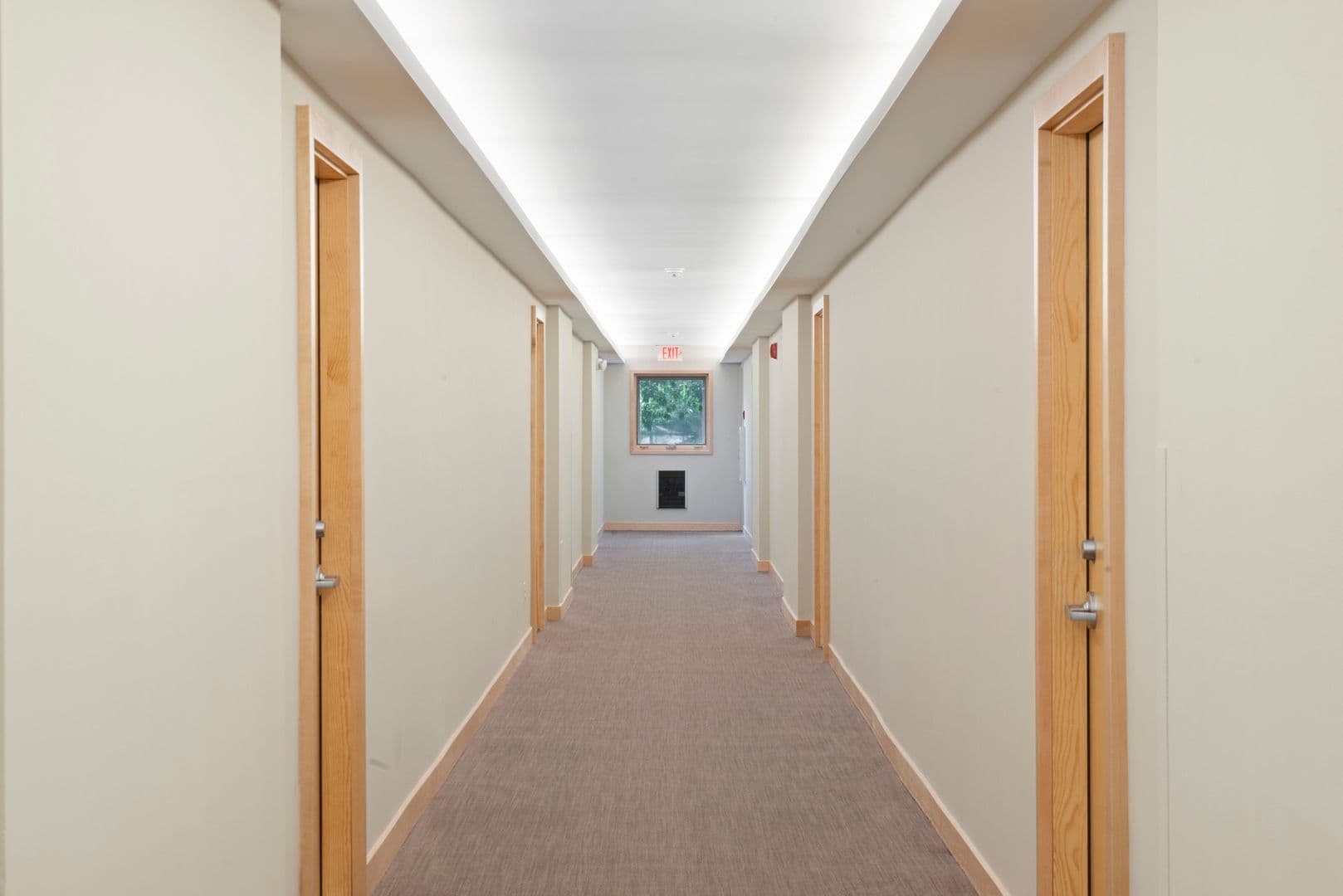 Lauderdale Apartment: 1570 Eustis Street