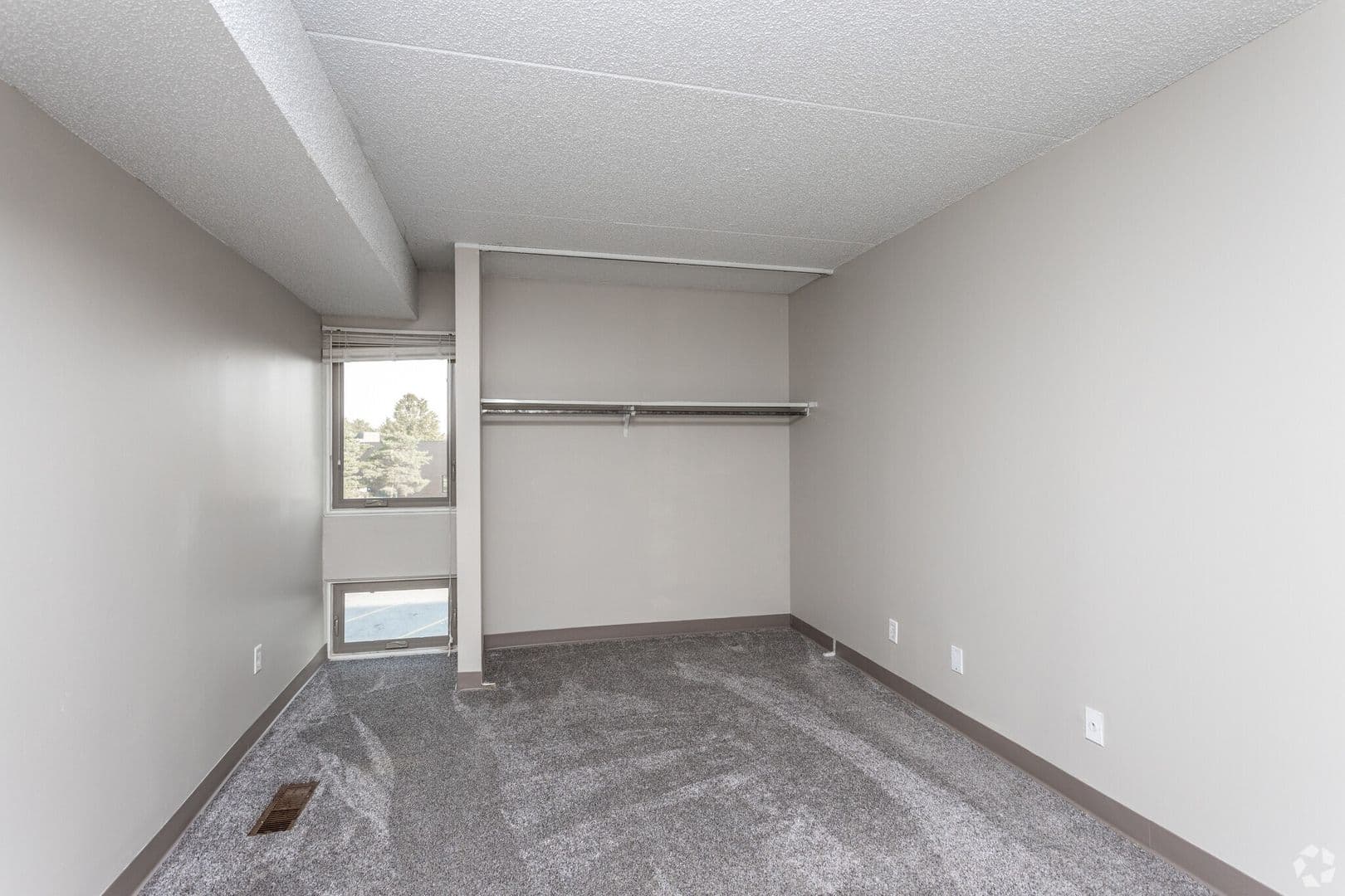 Ames Apartment: 2101 Oakwood Road