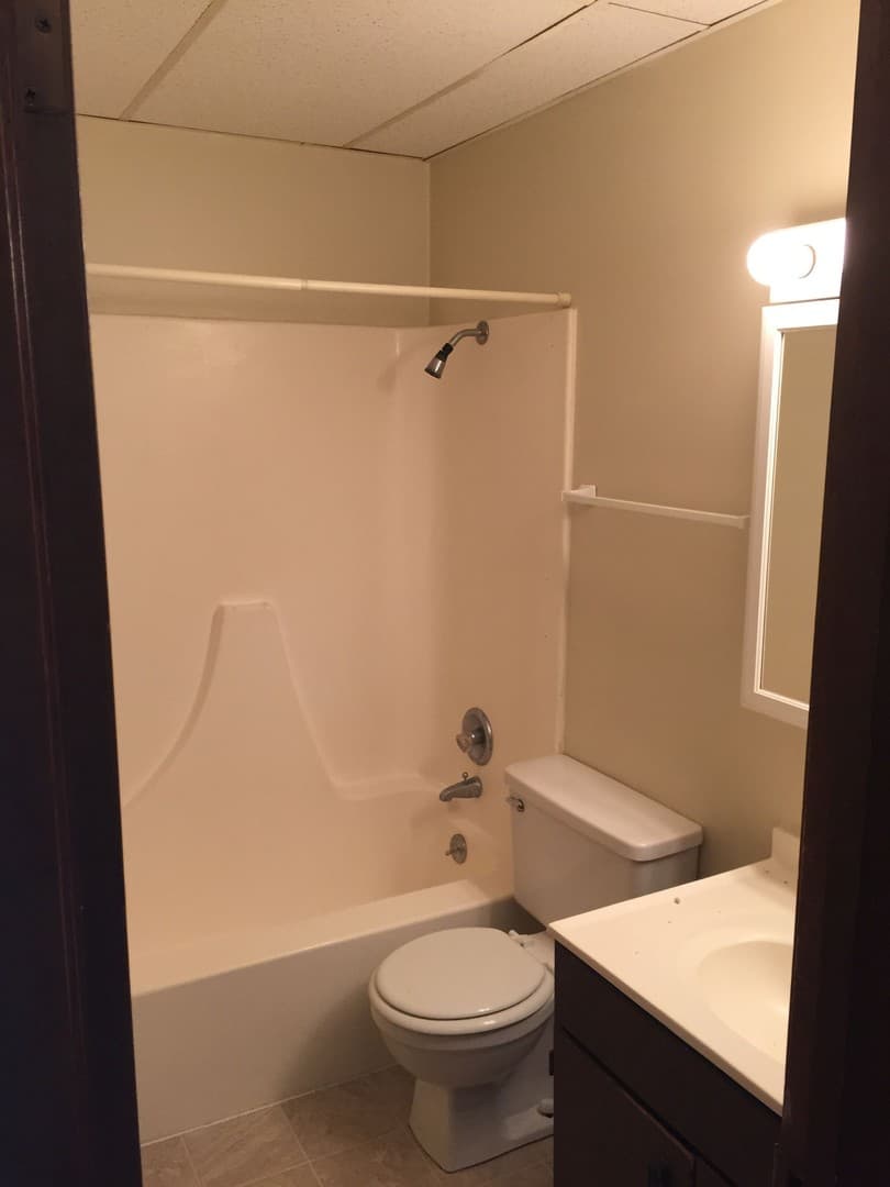 Ames Apartment: 4301 Lincoln Swing Street