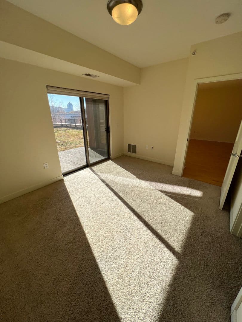Edina Apartment: 4910 West 77th Street