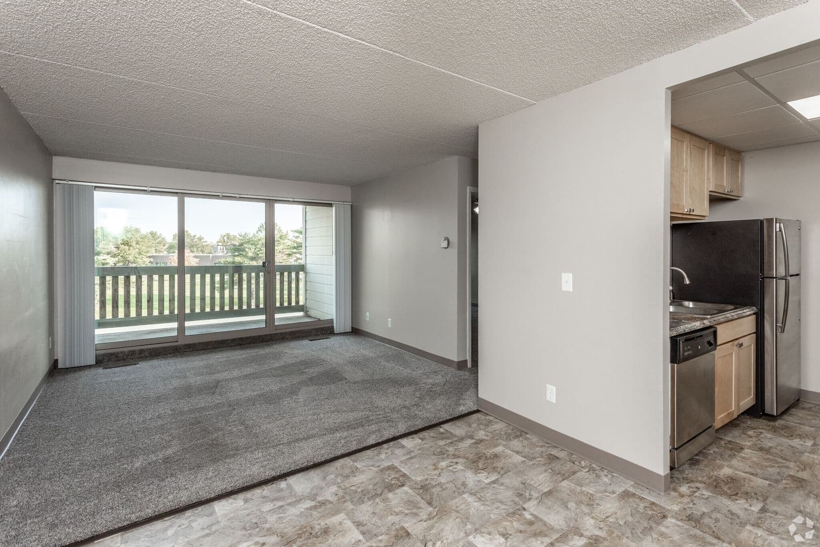 Ames Apartment: 2101 Oakwood Road