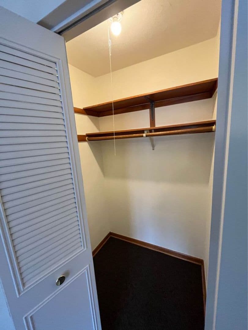 St Paul Apartment: 1310 Maryland Ave E