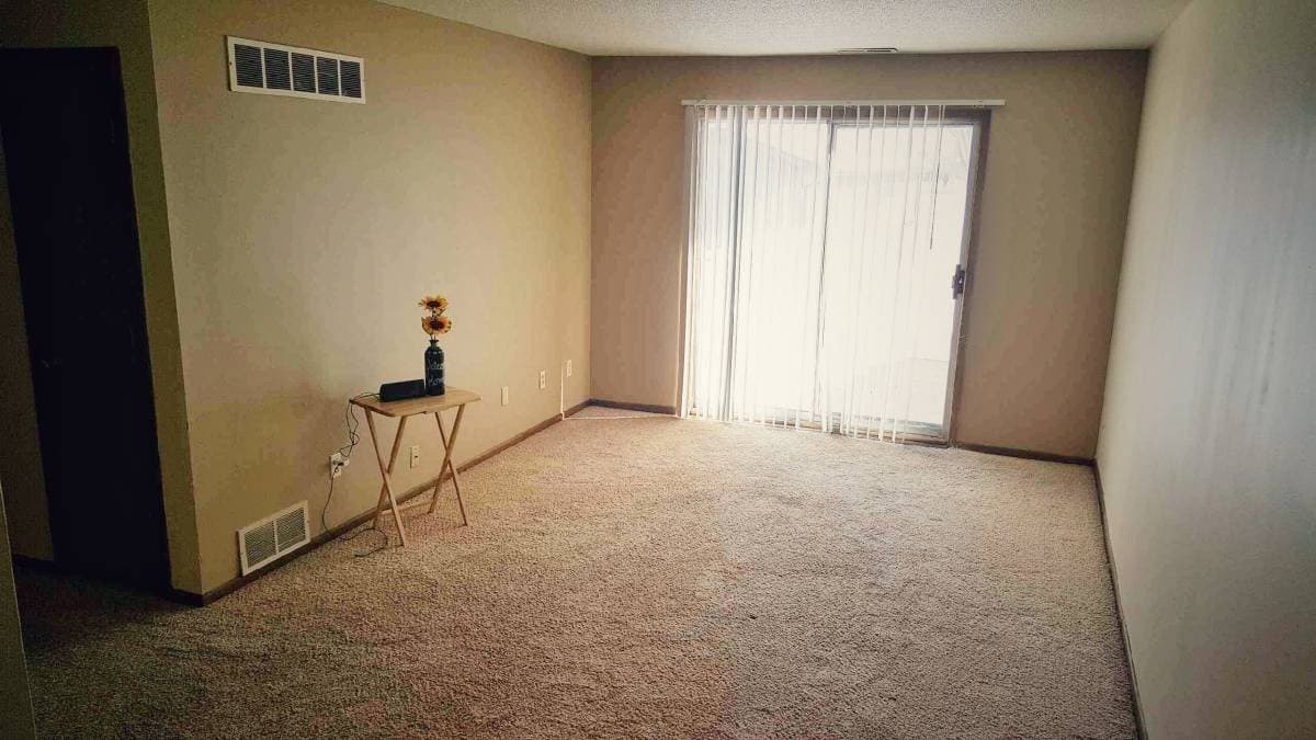 Ames Apartment: 4301 Lincoln Swing Street