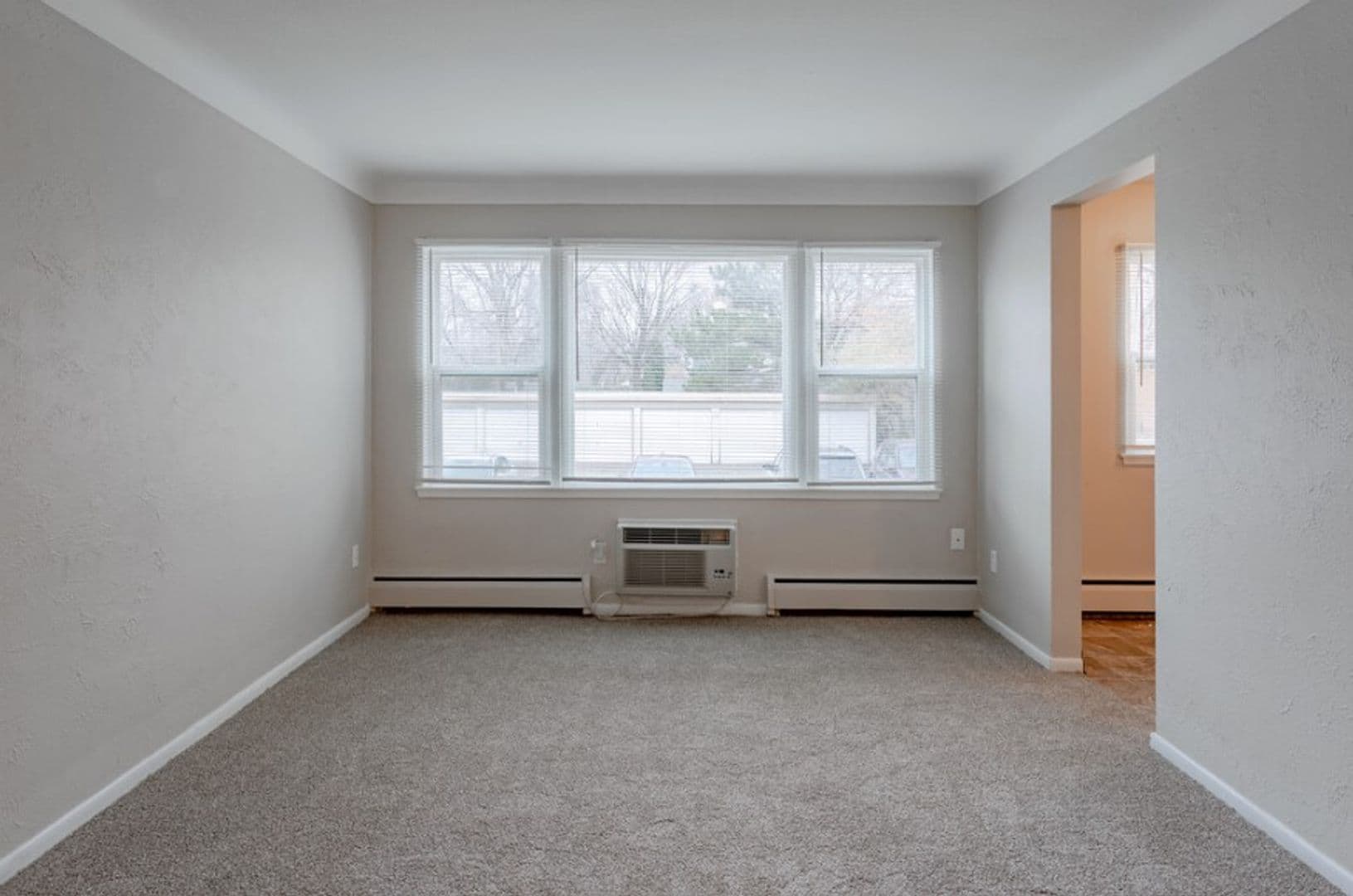 Roseville Apartment: 166 N McCarrons Blvd