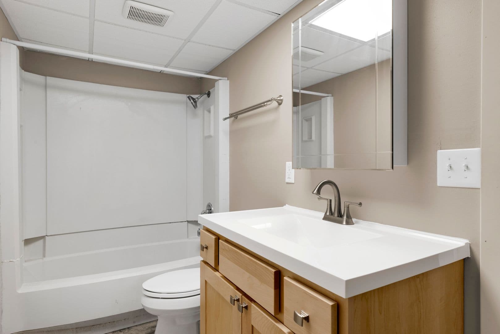 Ames Apartment: 2101 Oakwood Road