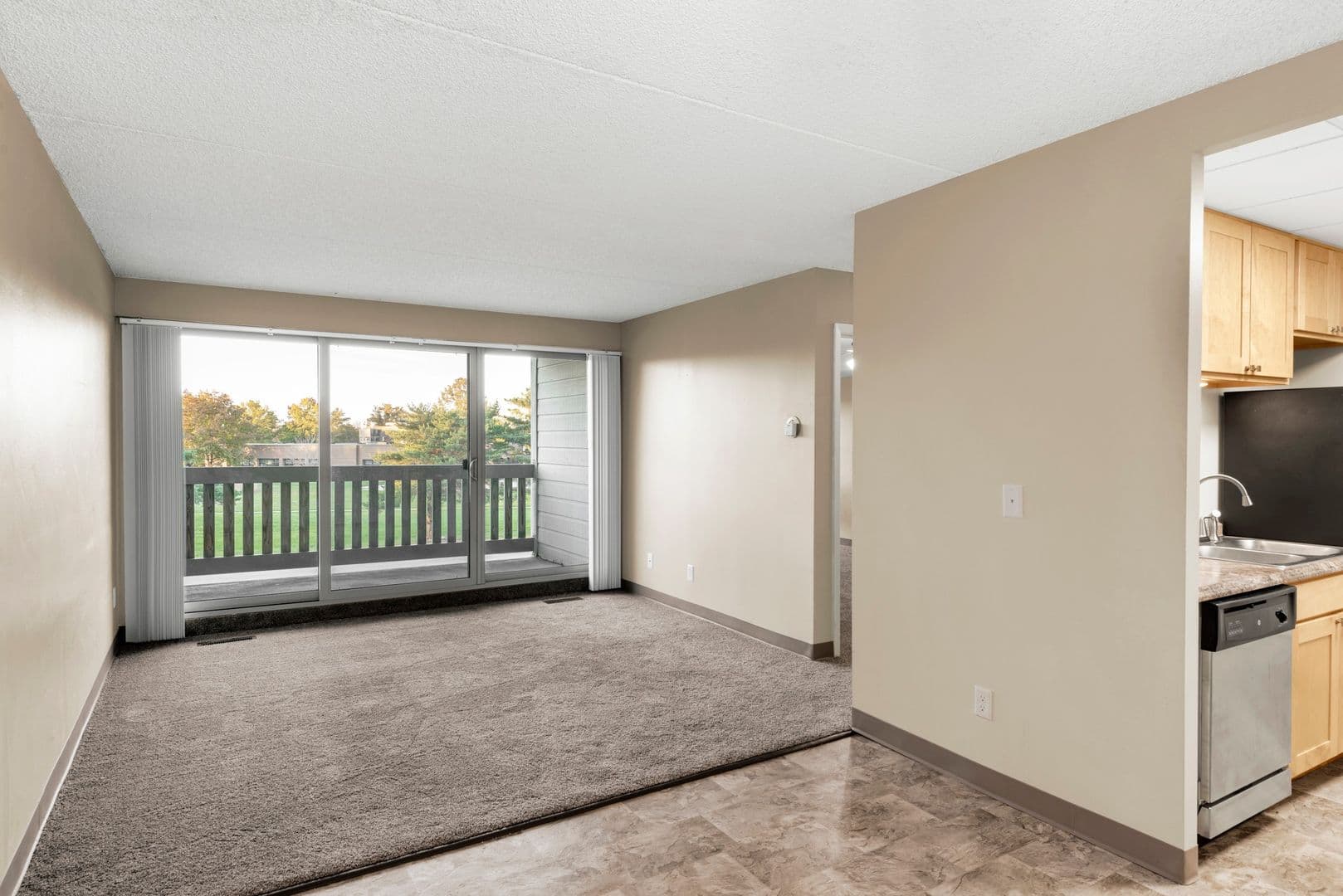 Ames Apartment: 2101 Oakwood Road