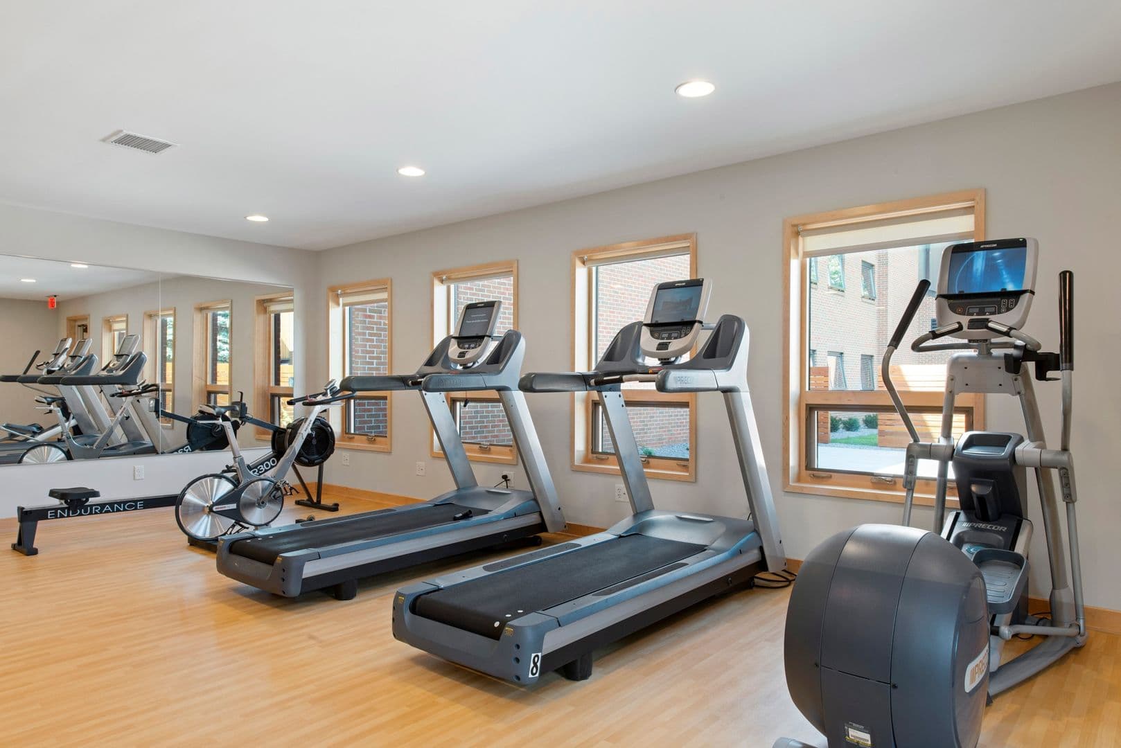 Lauderdale Apartment: 1570 Eustis Street