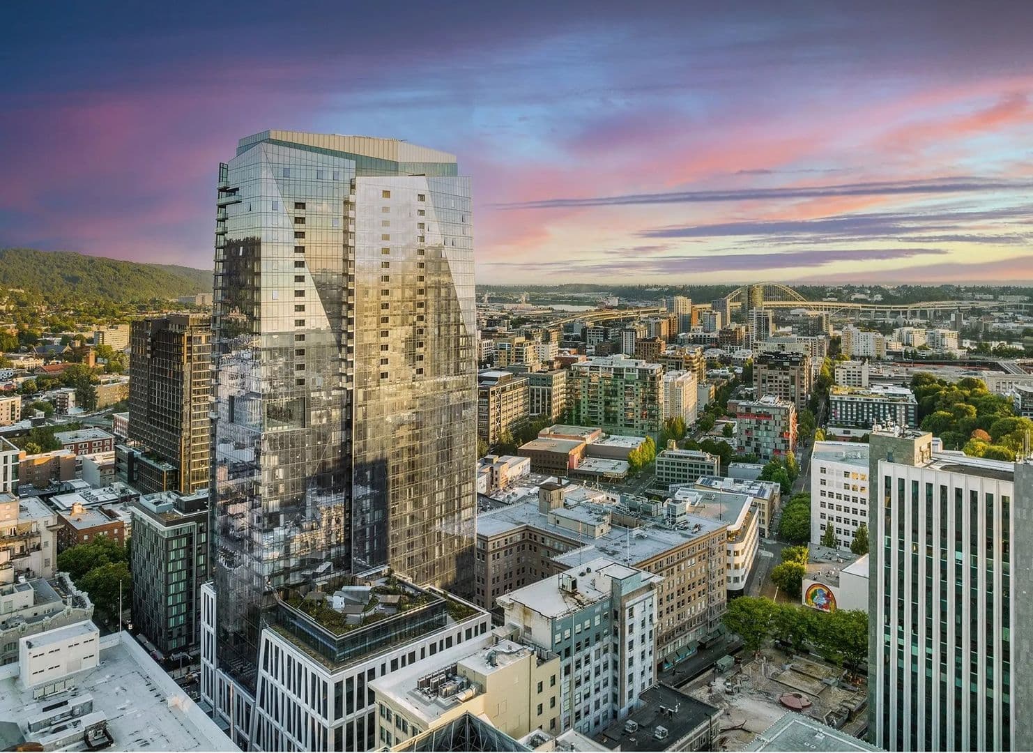 Portland House: 550 SW 10th Ave Unit 2802