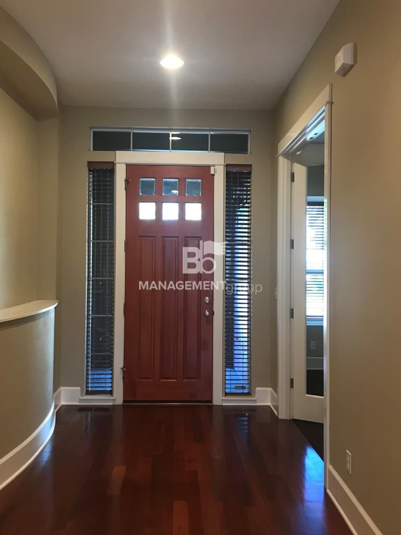 Sherwood House: 20412 SW Lavender Terrace