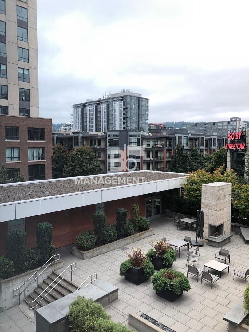 Portland Condo: 1001 NW Lovejoy Unit#408