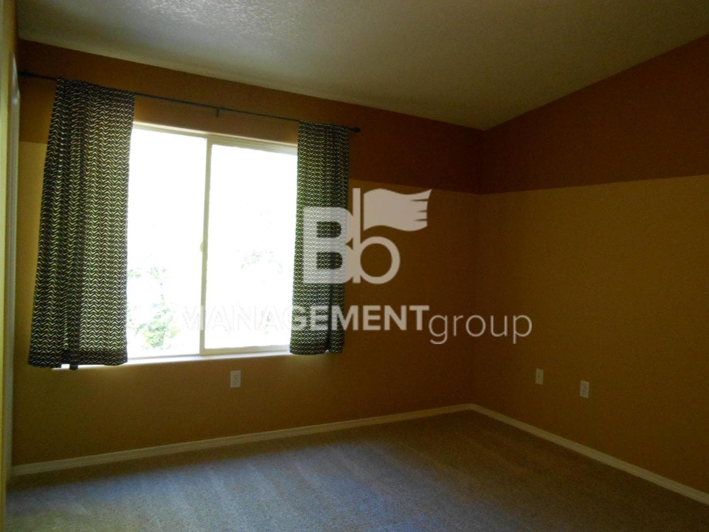 Hillsboro House: 1119 NW Station Place