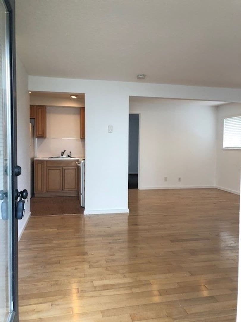 Portland House: 5518 N Haight Avenue