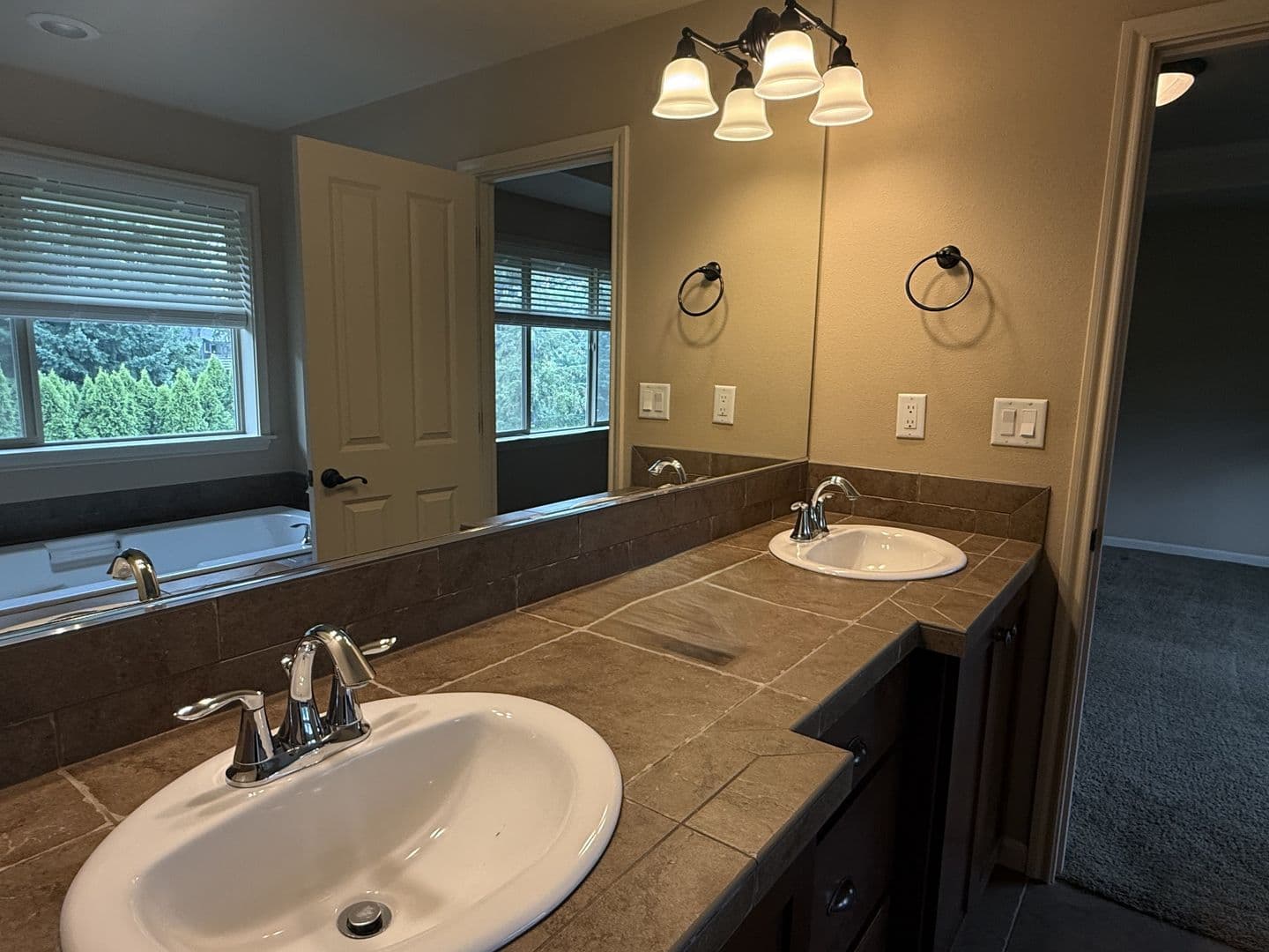 Tigard House: 13354 SW Ouzel Lane
