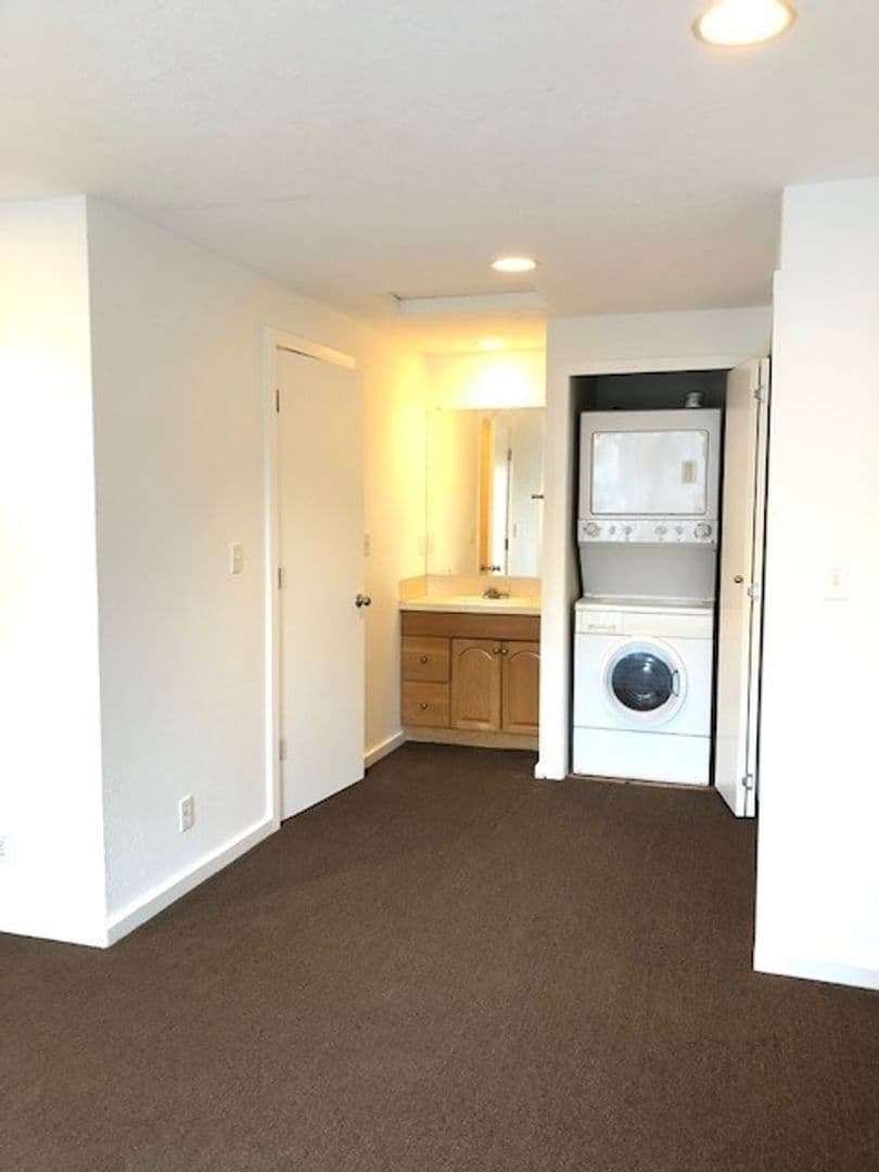 Portland House: 5518 N Haight Avenue