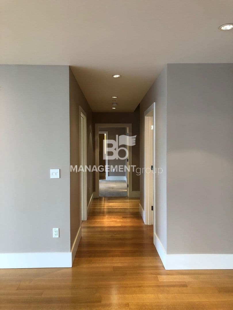 Portland Condo: 1001 NW Lovejoy Unit#408