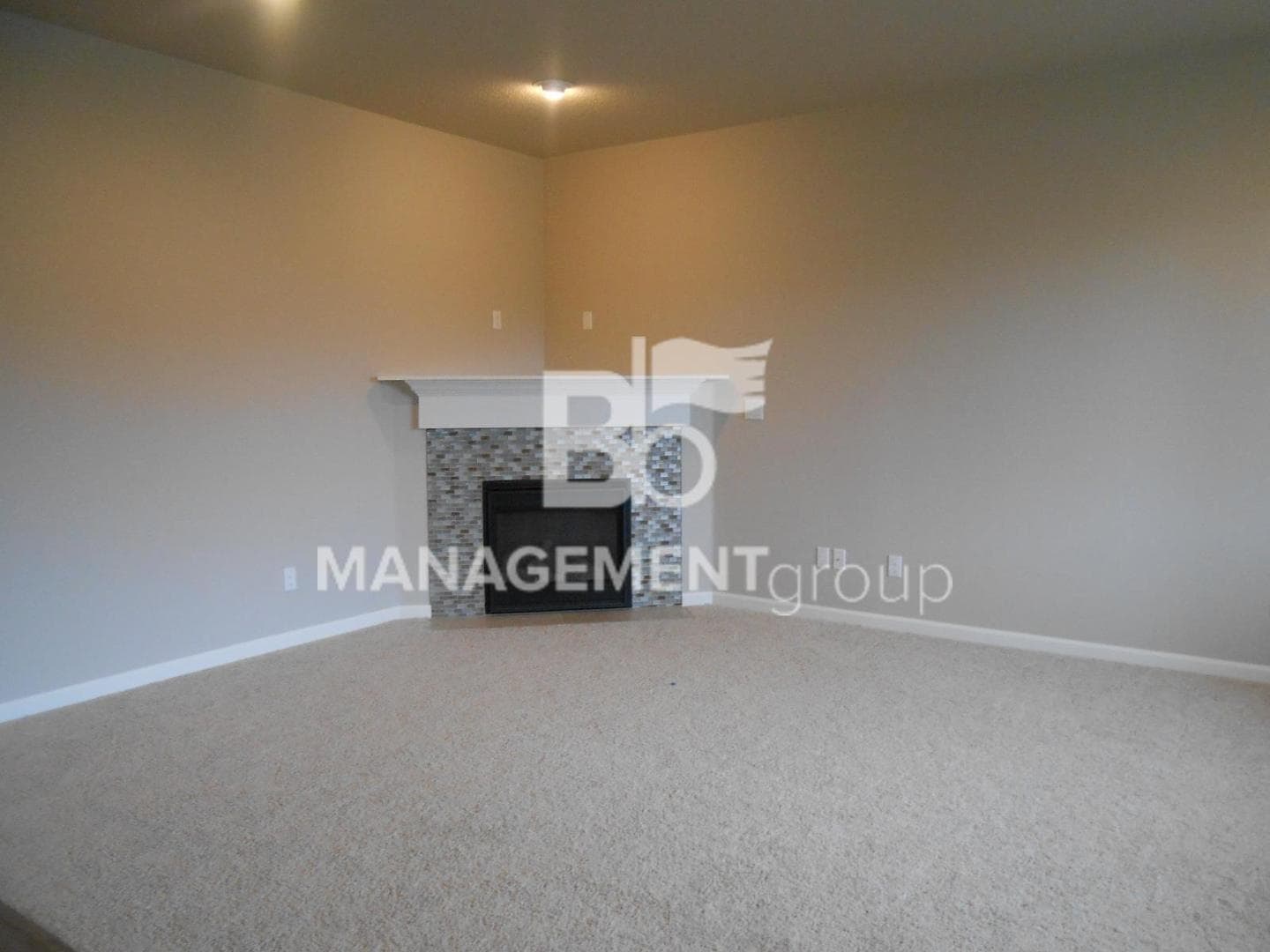 Portland House: 7084 NW Abigail Terrace