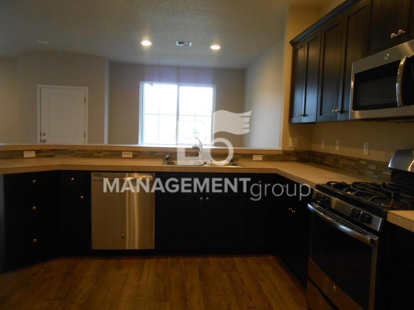 Portland House: 7084 NW Abigail Terrace