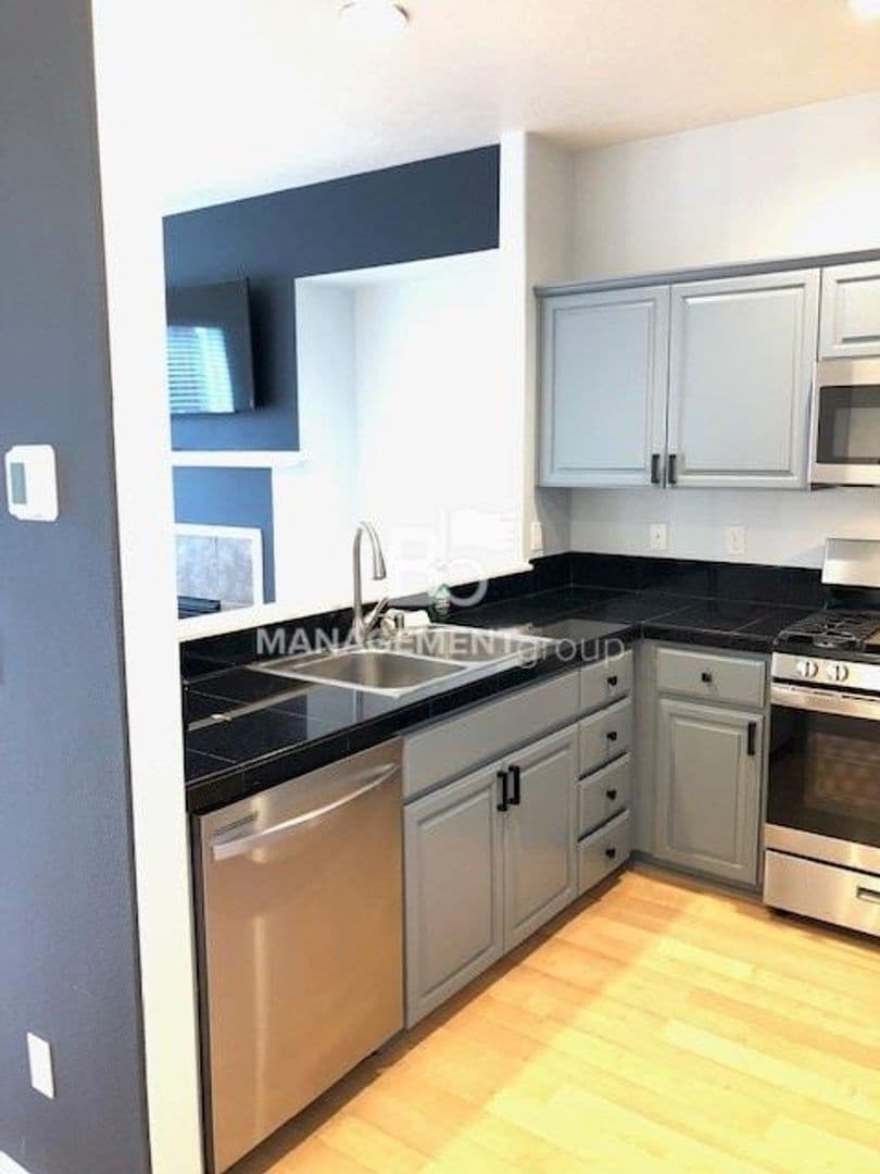 Beaverton House: 17222 NW Widgi Creek Court
