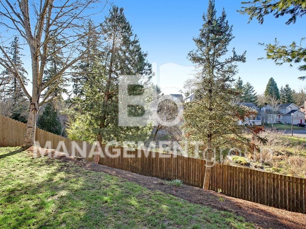 Portland House: 16860 NW Argyle Way