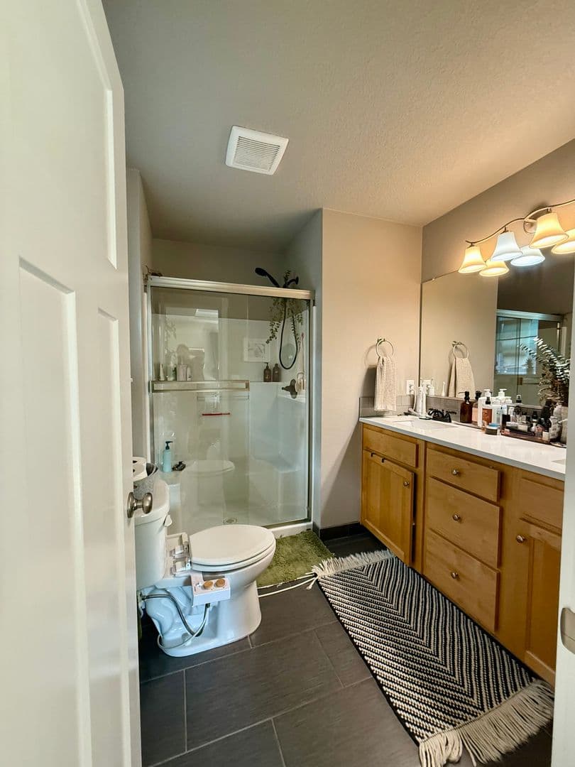 Portland House: 9034 N Drummond Ave
