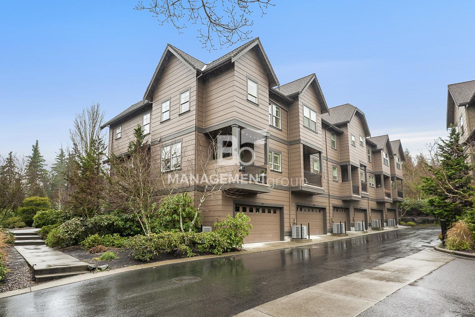 Portland House: 10414 SW Taylor Street