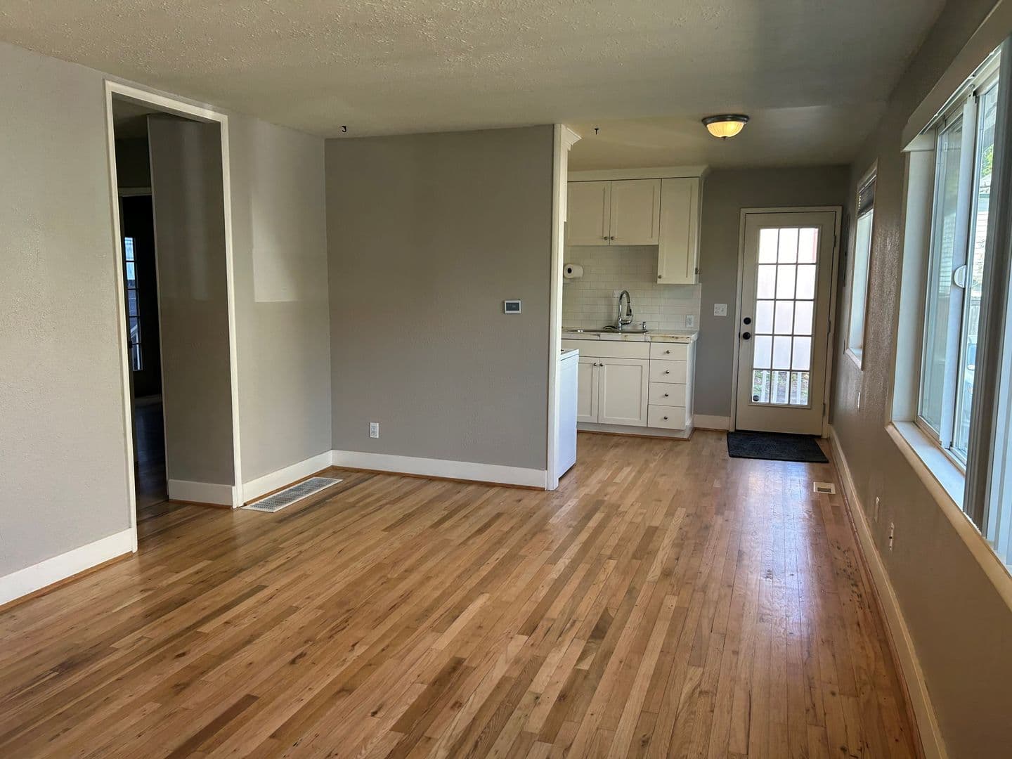 Portland House: 1737 SE Tenino Street