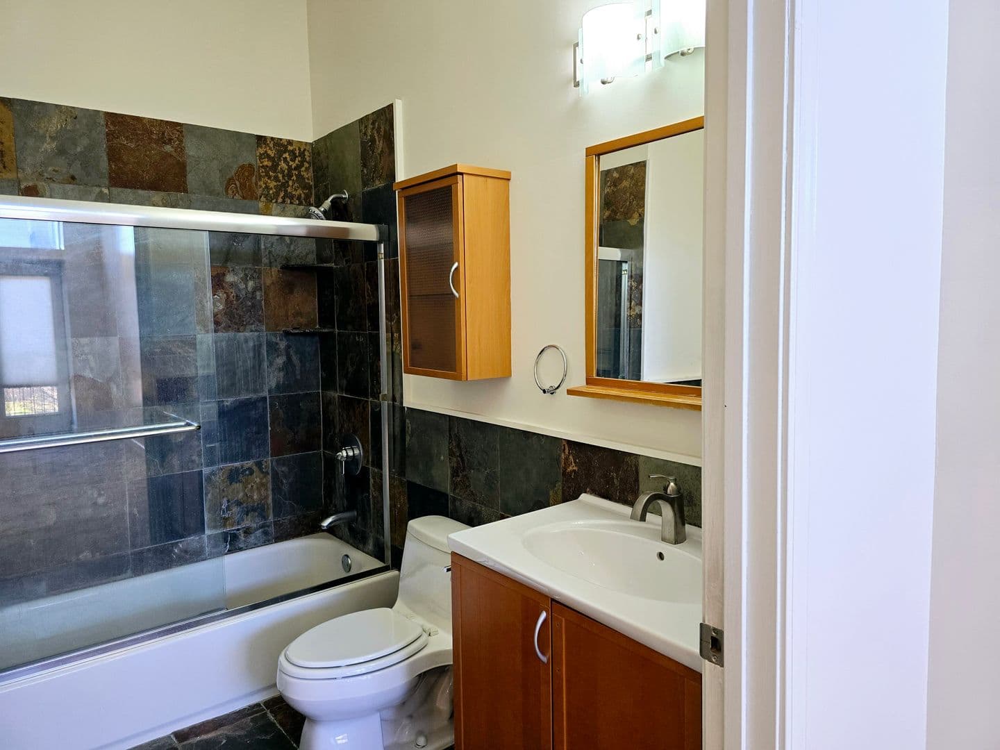 St. Louis Apartment: 4500 Olive