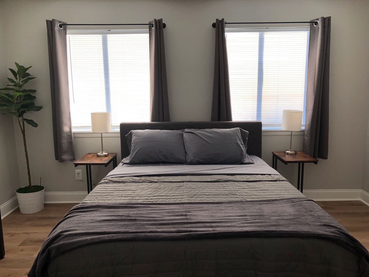 Wilmington Apartment: 4752 Seahawk Square - Seahawk Square B9