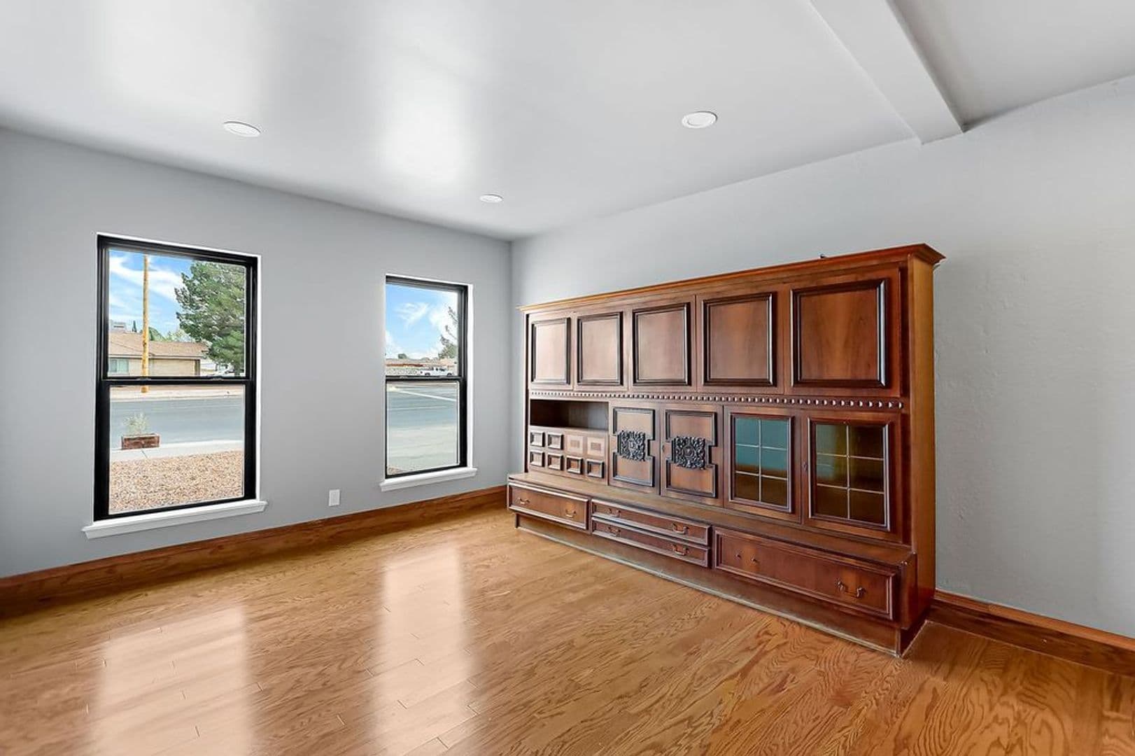 Horizon City House: 17001  Darrington Rd.
