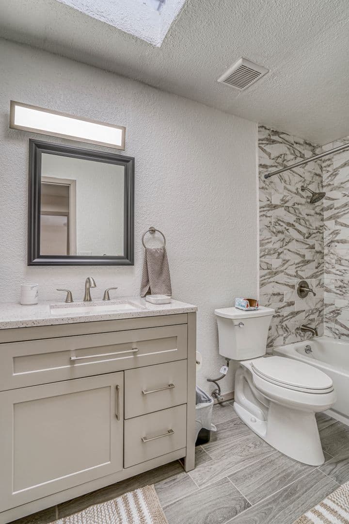 El Paso Townhome: 311 Zenith Dr.