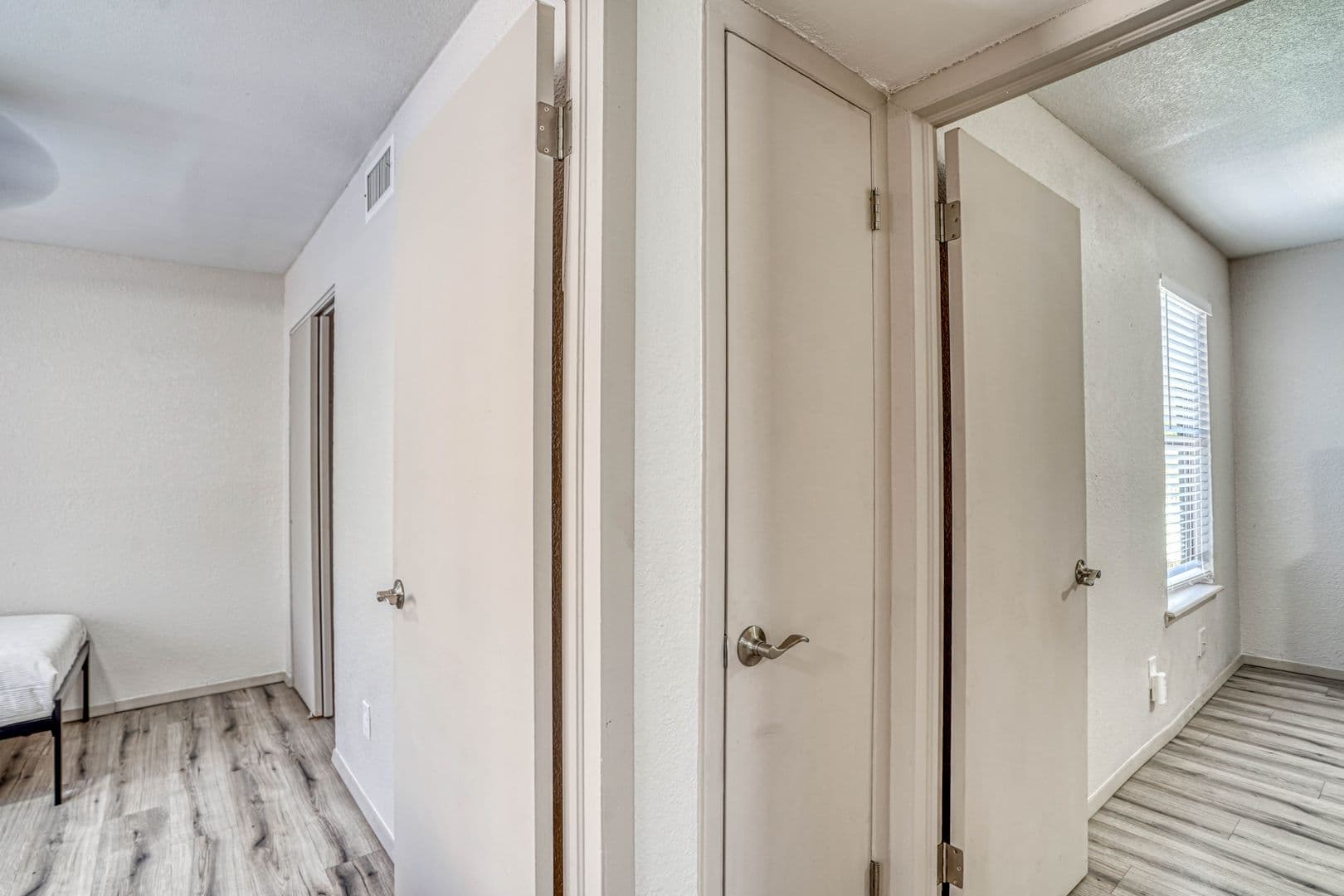 El Paso Townhome: 311 Zenith Dr.