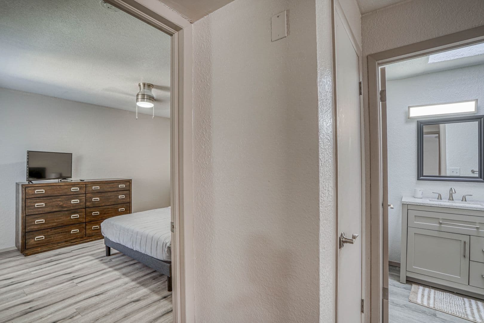 El Paso Townhome: 311 Zenith Dr.