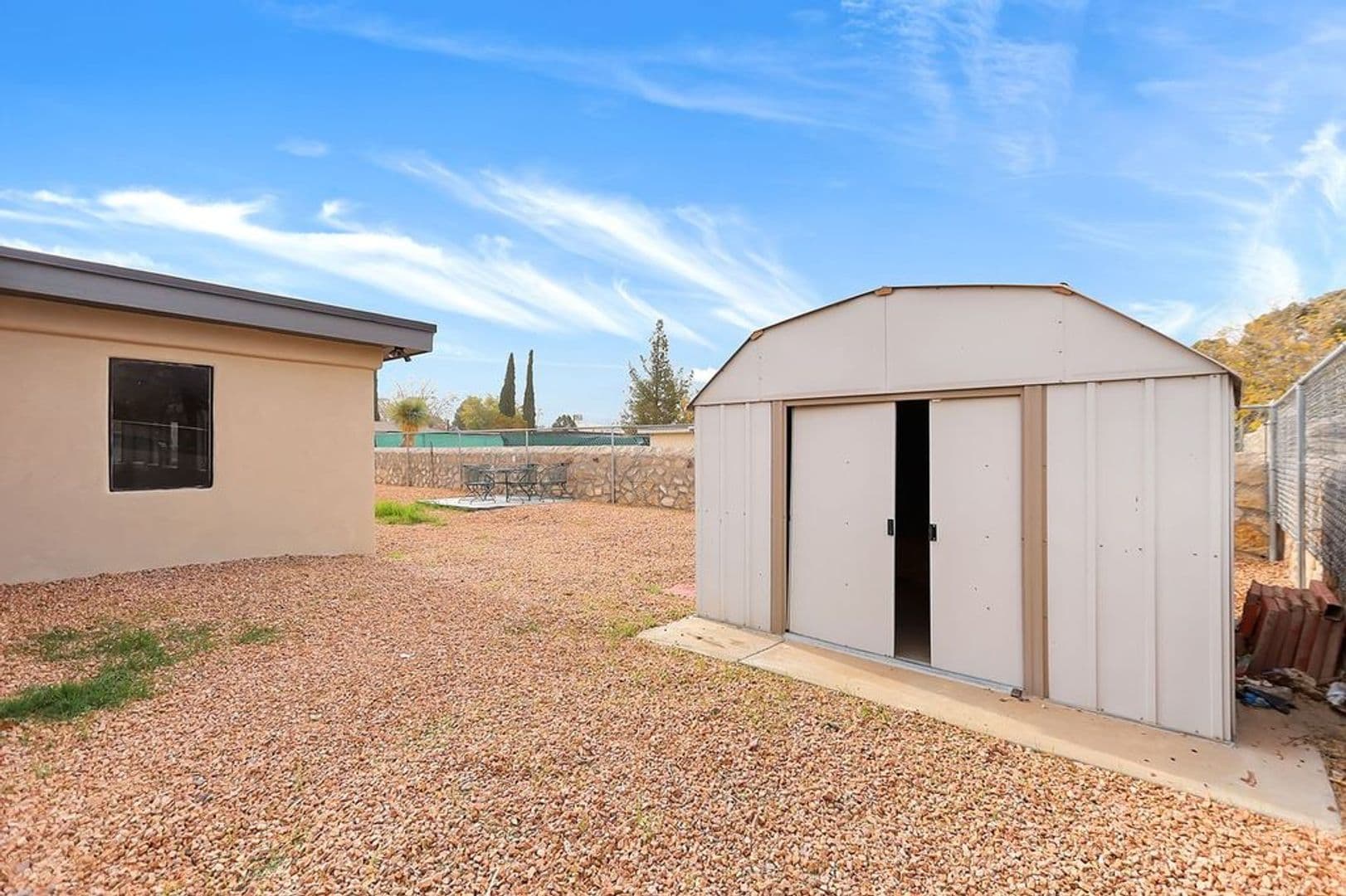 Horizon City House: 17001  Darrington Rd.