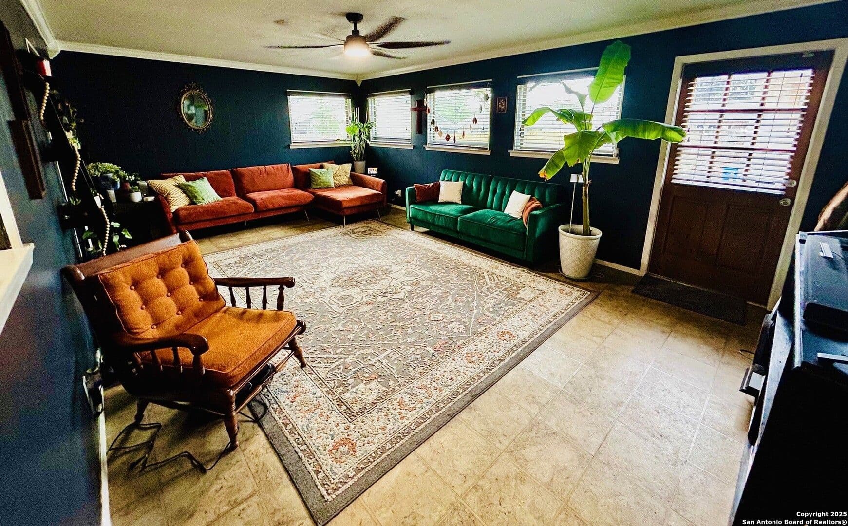 San Antonio Apartment: 122 Hartford Ave.