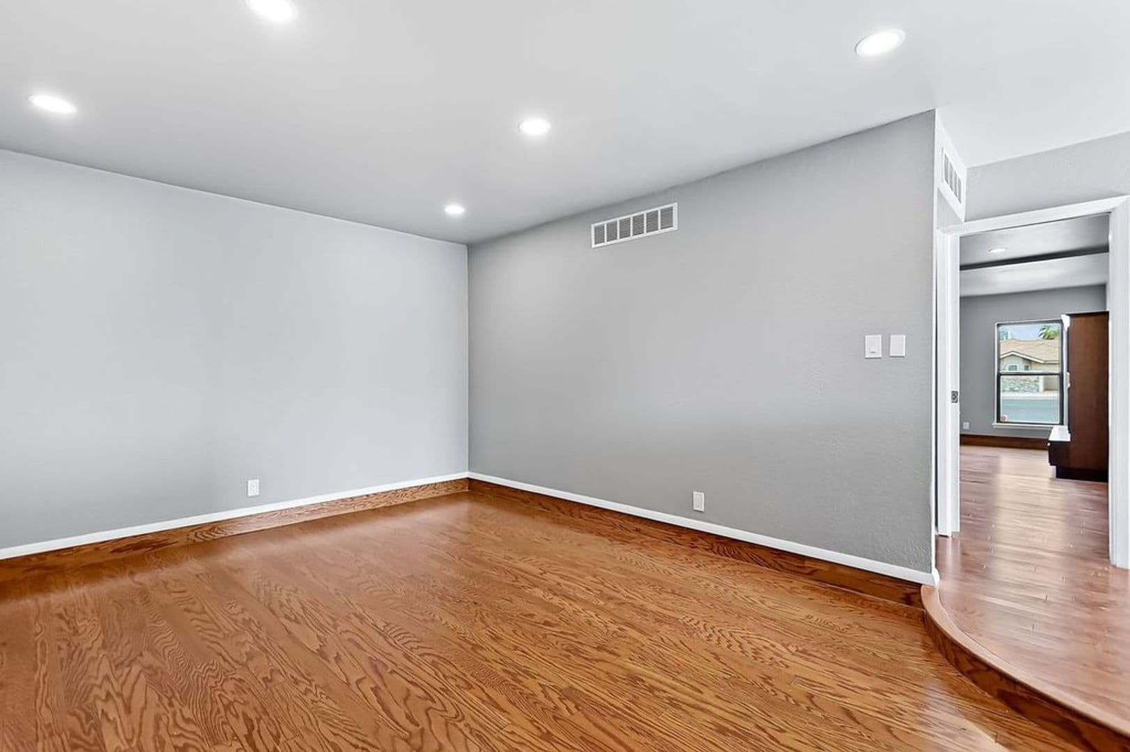 Horizon City House: 17001  Darrington Rd.