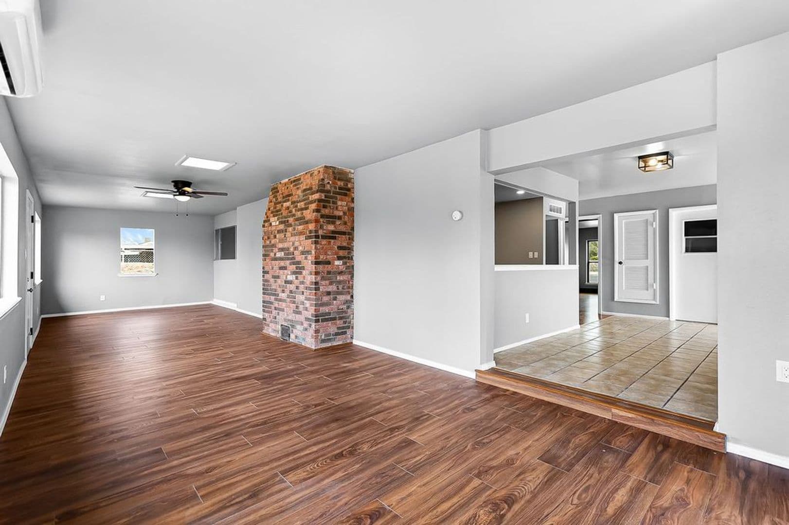 Horizon City House: 17001  Darrington Rd.