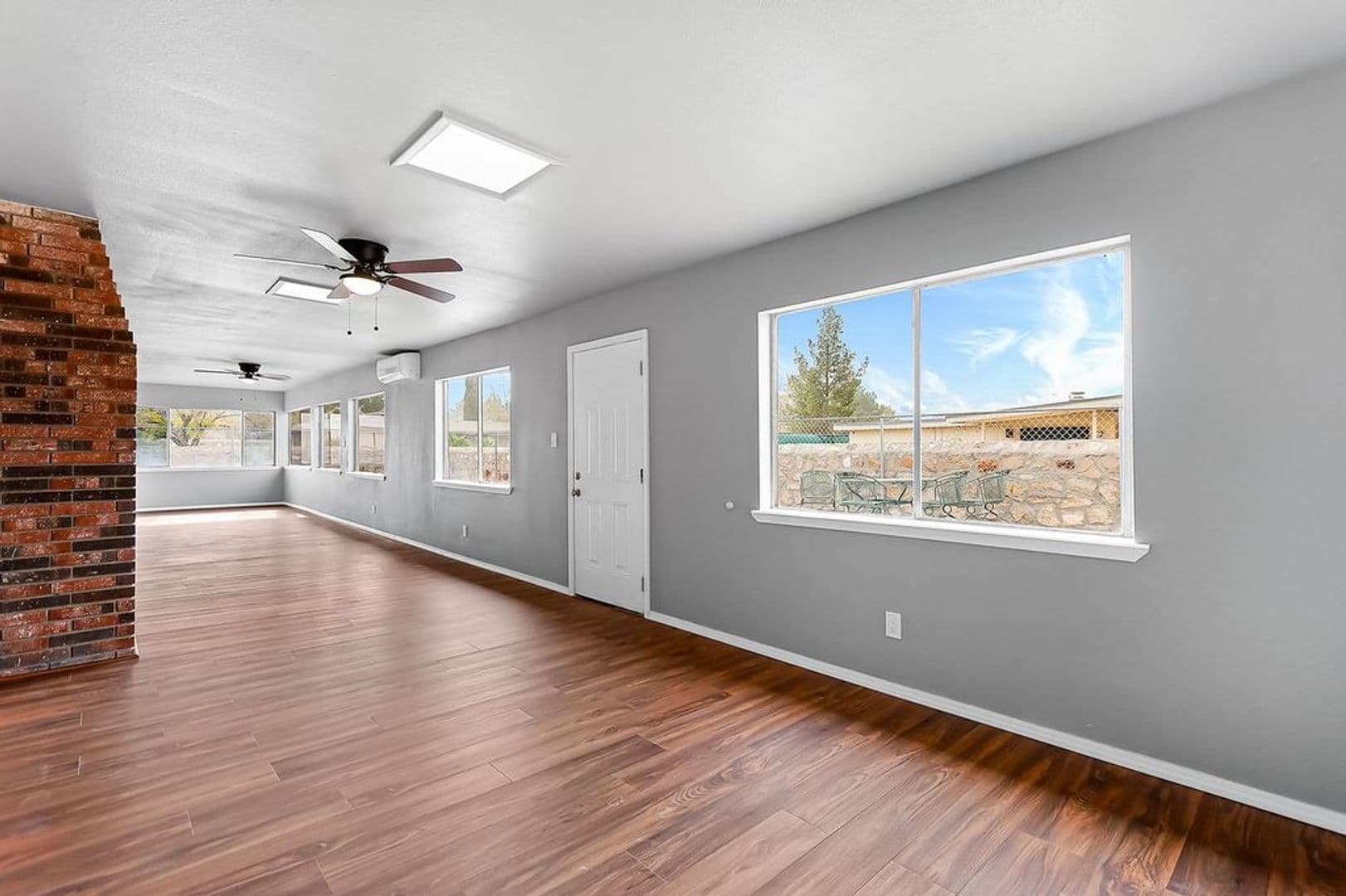 Horizon City House: 17001  Darrington Rd.